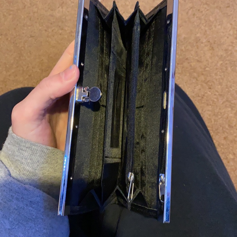 Wallet - Picture 2 of 2